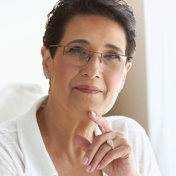 אסנת שטרית
